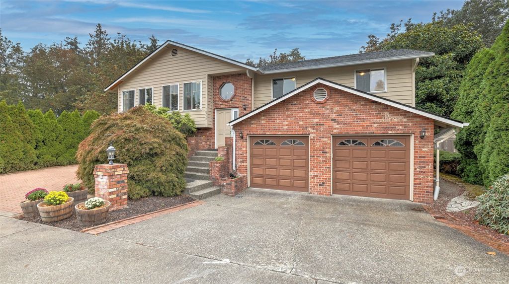 Photo of 10730 68th Place S, Seattle, WA 98178 (MLS # 2002261)