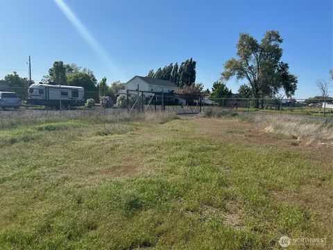 Photo of 7895 Brunch Road NE, Moses Lake, WA 98837 (MLS # 2469542)