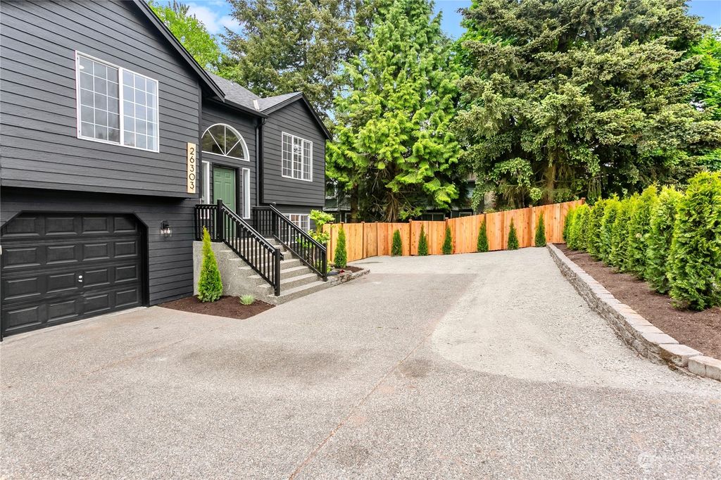 Photo of 26303 114th Avenue SE, Kent, WA 98030 (MLS # 2239481)