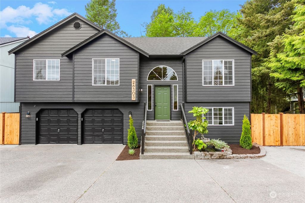 Photo of 26303 114th Avenue SE, Kent, WA 98030 (MLS # 2239481)