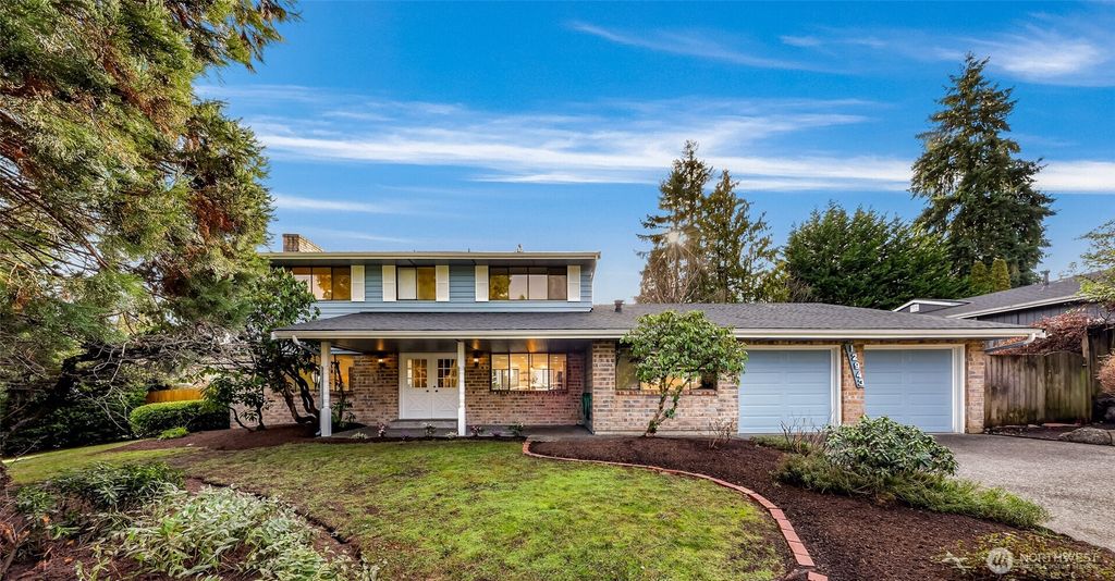 Photo of 12943 SE 68th Street, Bellevue, WA 98006 (MLS # 2477232)