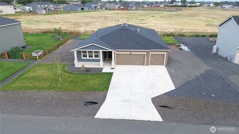 Photo of 3006 Dapple Gray Way, Ellensburg, WA 98926 (MLS # 2512476)
