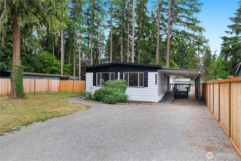 Photo of 17107 Snowbell Court SE, Yelm, WA 98597 (MLS # 2575733)