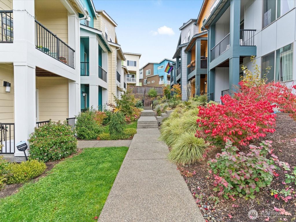 Photo of 9876 11th Avenue SW, Seattle, WA 98106 (MLS # 2335075)