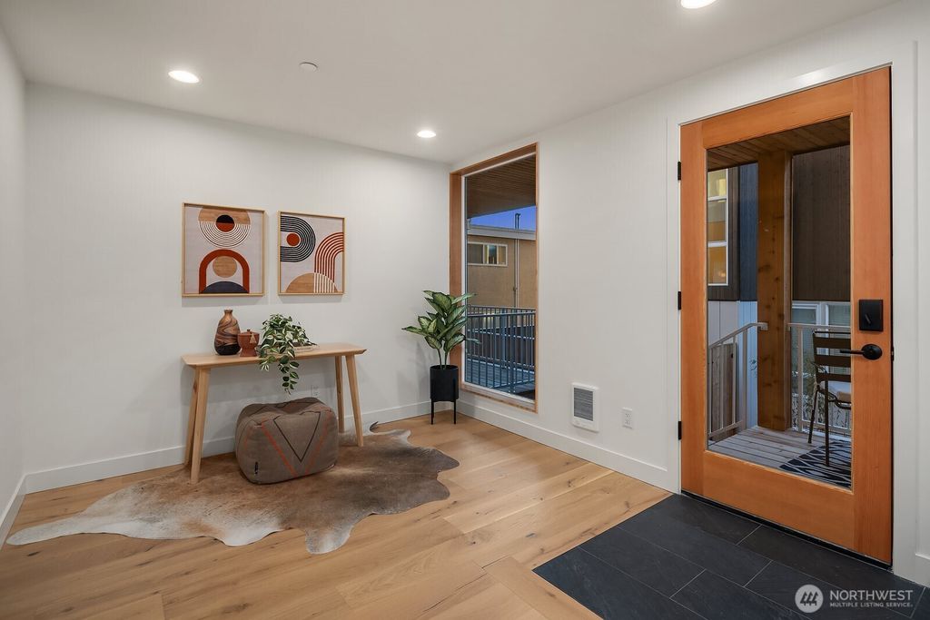 Photo of 2014 Franklin Avenue E #C, Seattle, WA 98102 (MLS # 2334939)