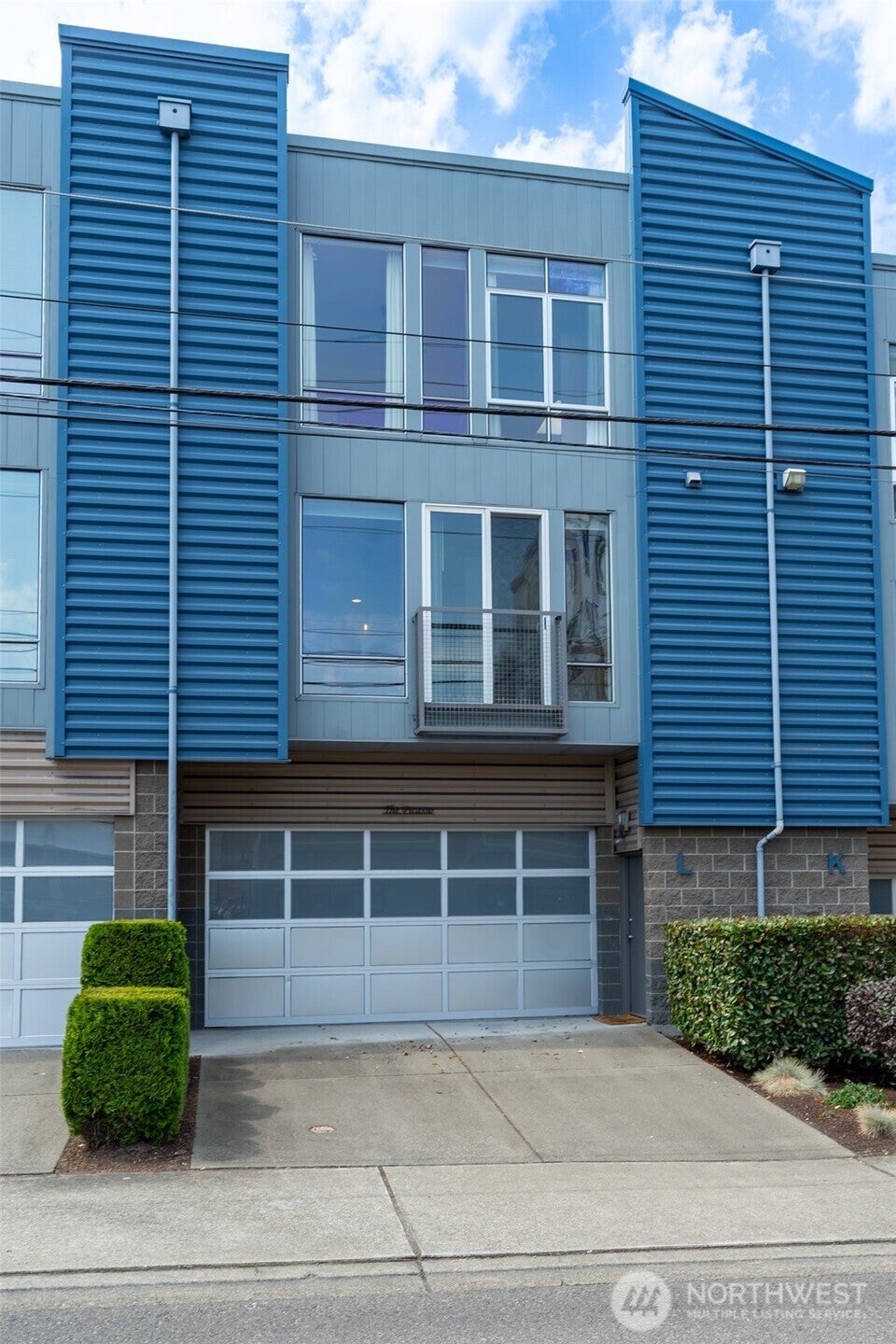 2520 Jefferson Avenue L