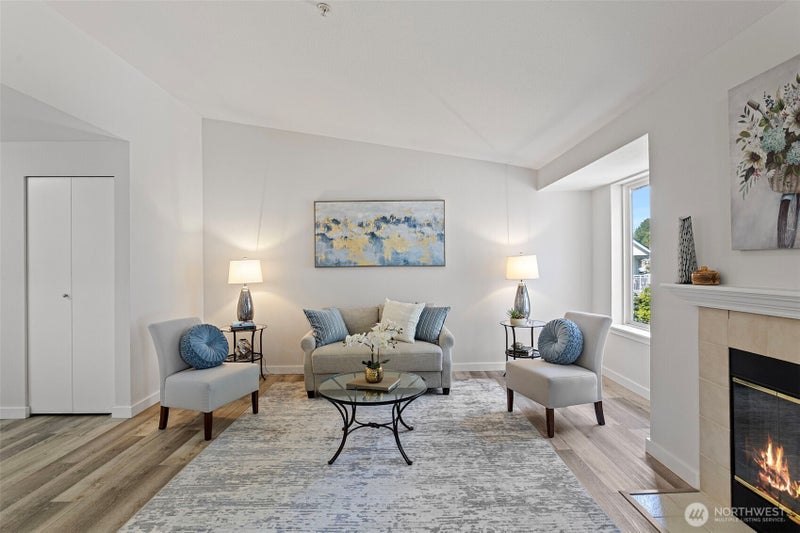 11002 SE Petrovitsky Road D302