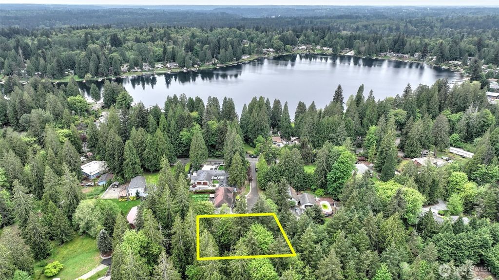 Photo of 0 SE 311th Court, Covington, WA 98042 (MLS # 2519705)