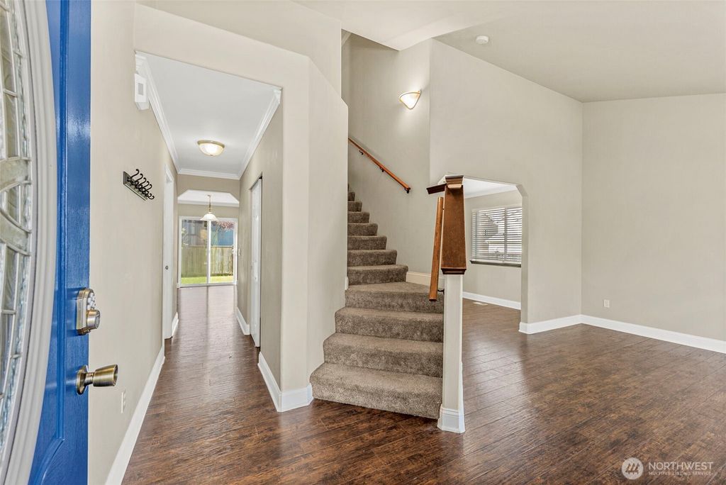 Photo of 9115 Paradise View Court SE, Yelm, WA 98597 (MLS # 2505419)