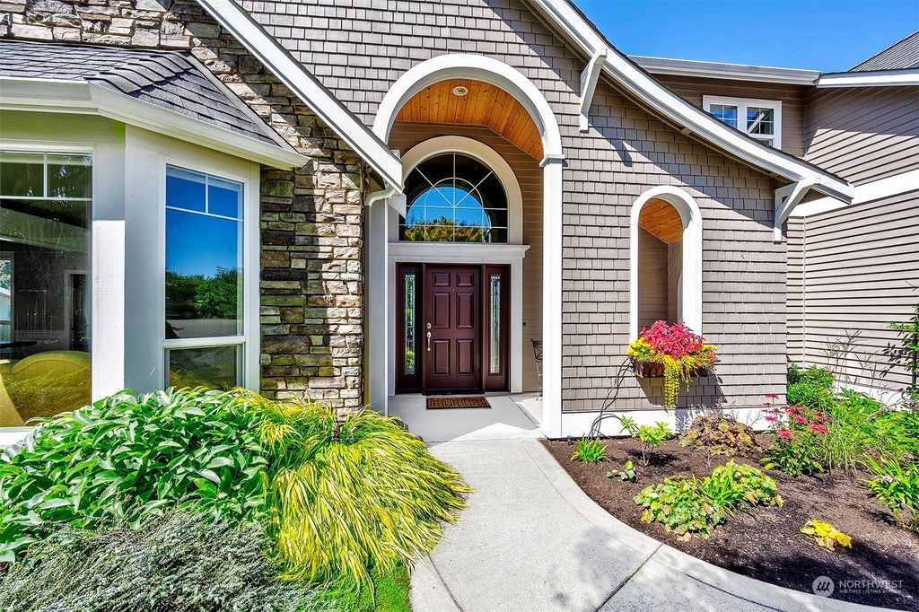 Photo of 813 9th Avenue N, Edmonds, WA 98020 (MLS # 2157778)