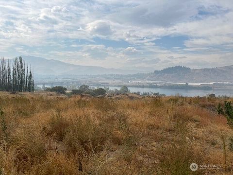 Photo of 315 NW Deep River Court, East Wenatchee, WA 98802 (MLS # 2482326)