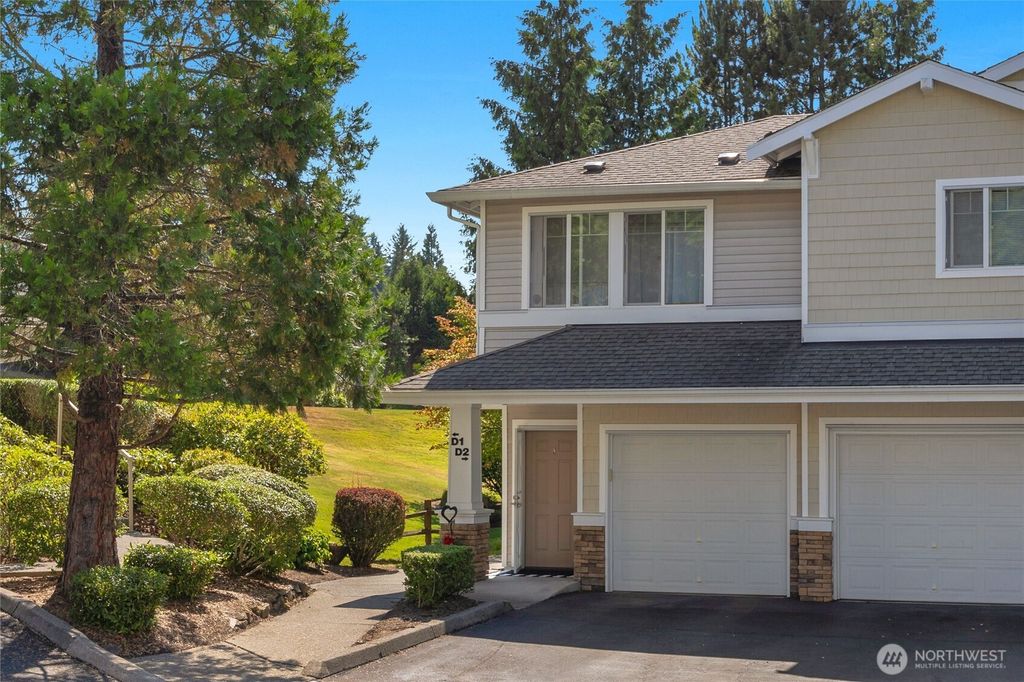 Photo of 14007 69th Drive SE #D2, Snohomish, WA 98296 (MLS # 2411010)