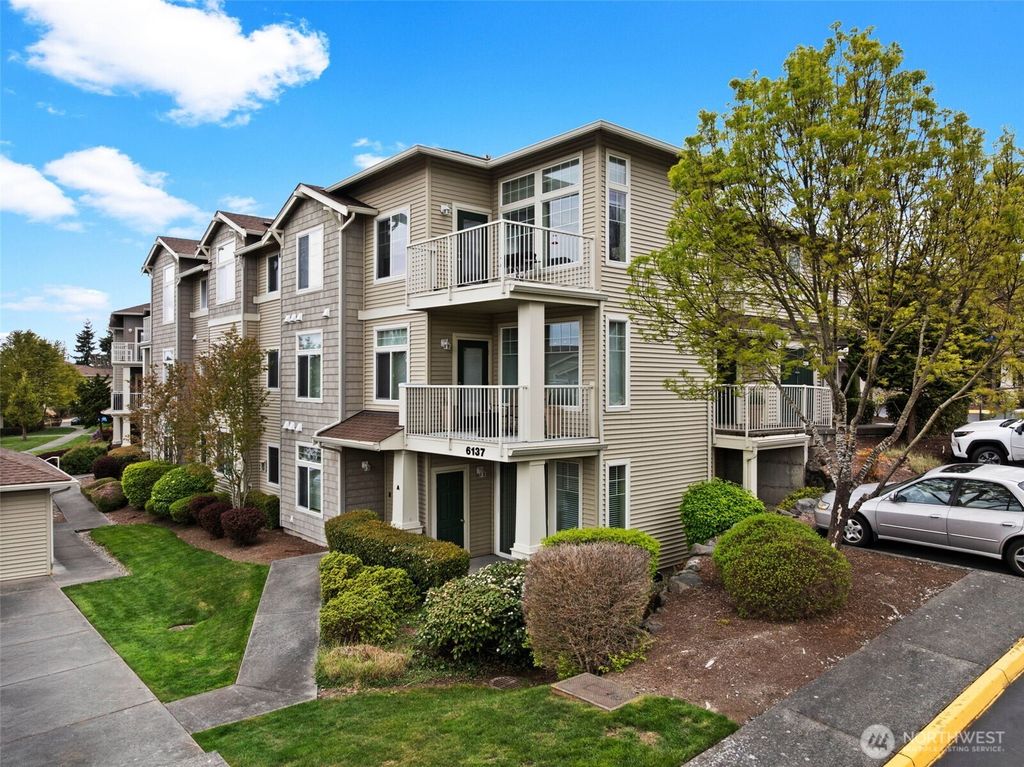 Photo of 6137 Hazel Loop SE #A8, Auburn, WA 98092 (MLS # 2506612)