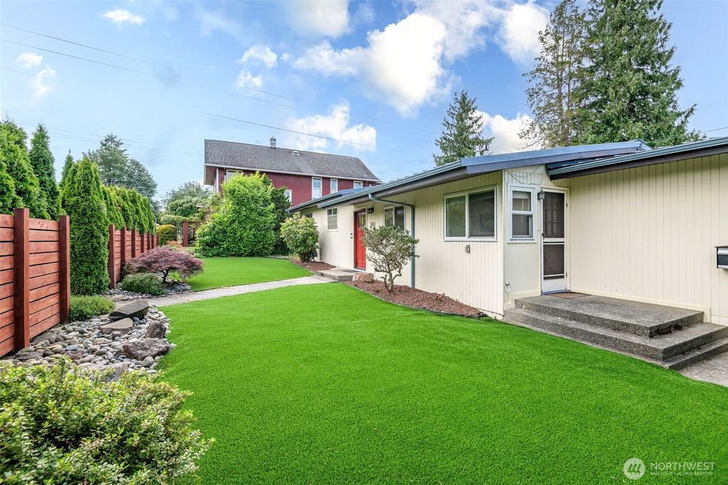 Photo of 3613 N 30th Street, Tacoma, WA 98407 (MLS # 2538371)