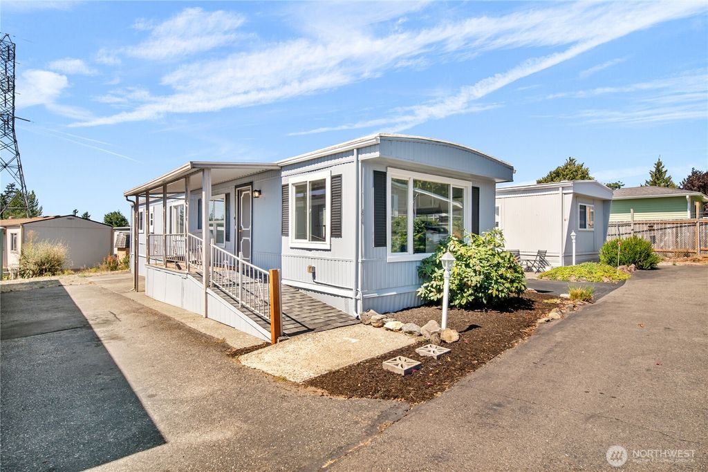 Photo of 1316 91st Avenue SE #60, Lake Stevens, WA 98258 (MLS # 2420804)