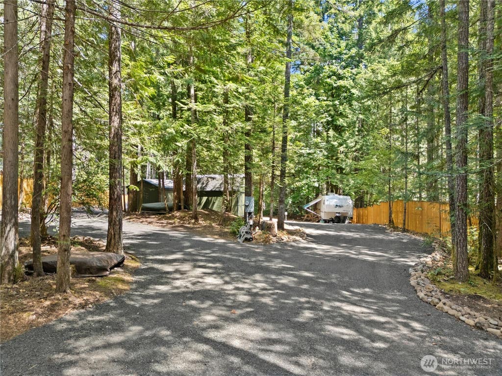 Photo of 370 N Mount Jupiter Drive, Hoodsport, WA 98548 (MLS # 2547625)