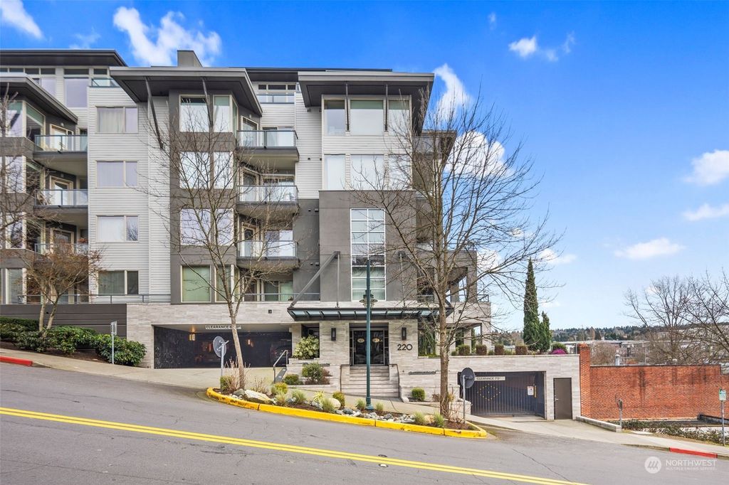 Photo of 220 1st Street #104, Kirkland, WA 98033 (MLS # 2199171)