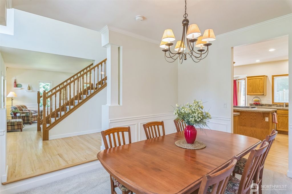 Photo of 14542 144th Place SE, Renton, WA 98059 (MLS # 2384393)