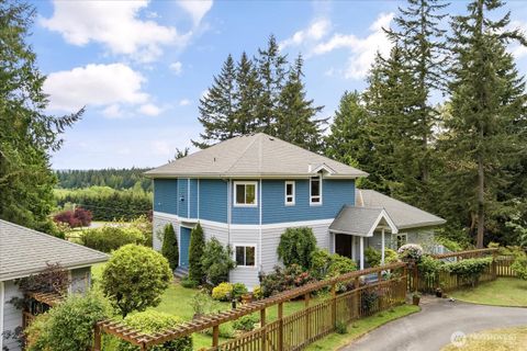 Photo of 5427 Bayview Road, Langley, WA 98260 (MLS # 2378540)