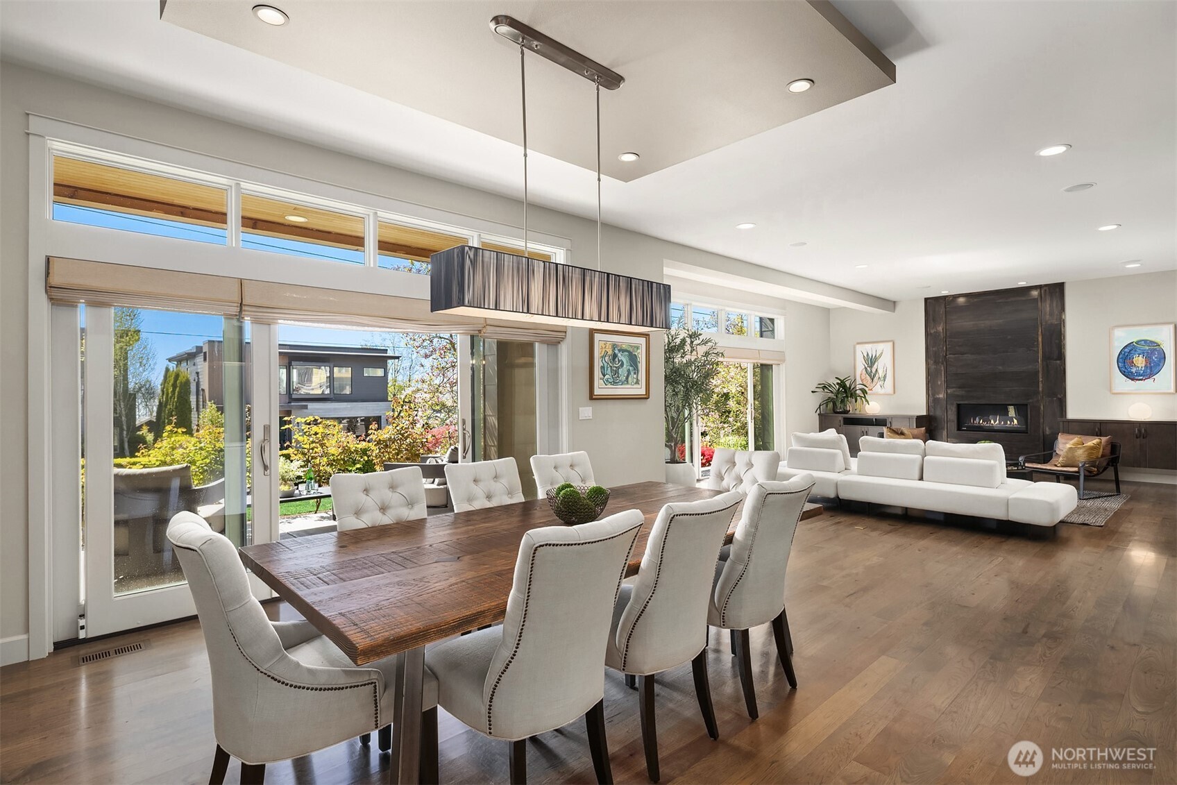 212 5th Avenue W
