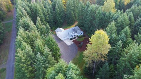 Photo of 1710 S 390th Street, Roy, WA 98580 (MLS # 2442376)