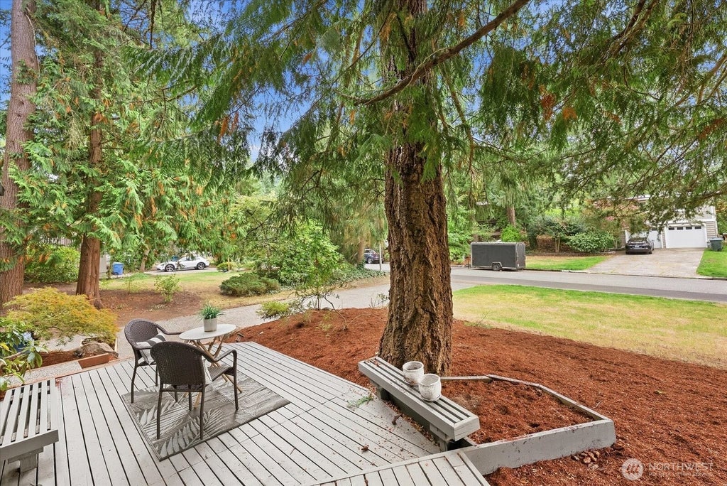 Photo of 4220 159th Avenue SE, Bellevue, WA 98006 (MLS # 2588816)