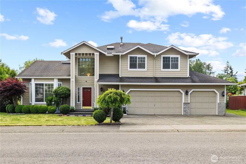 Photo of 15030 22nd Avenue W, Lynnwood, WA 98087 (MLS # 2379548)
