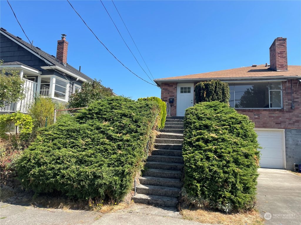 Photo of 4404 50th Avenue S, Seattle, WA 98118 (MLS # 2302215)