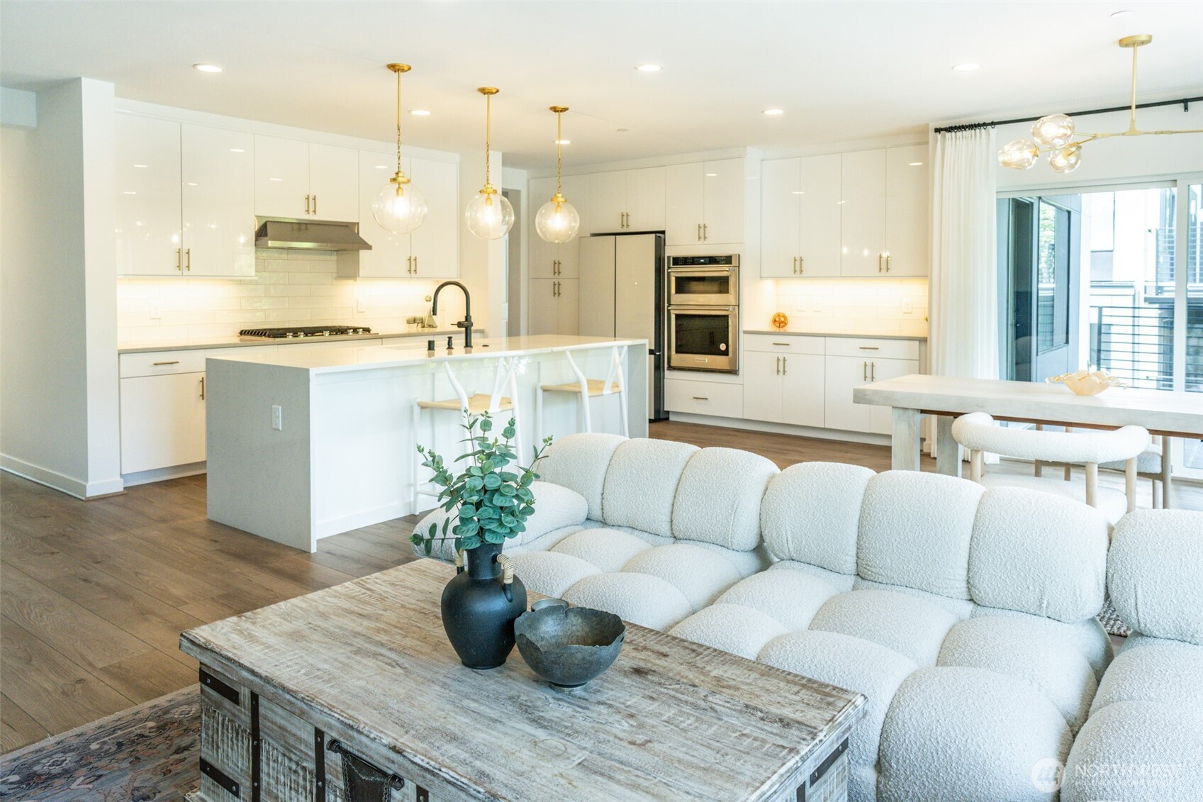 15558 NE 15th Place 301