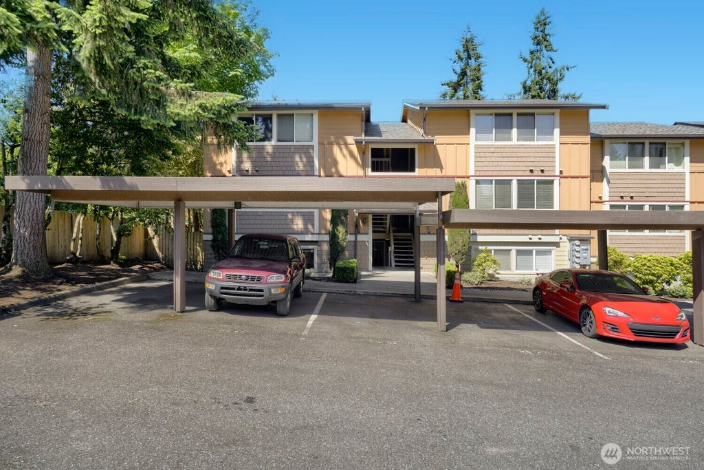 Photo of 8240 126th Avenue NE #A101, Kirkland, WA 98033 (MLS # 2534160)