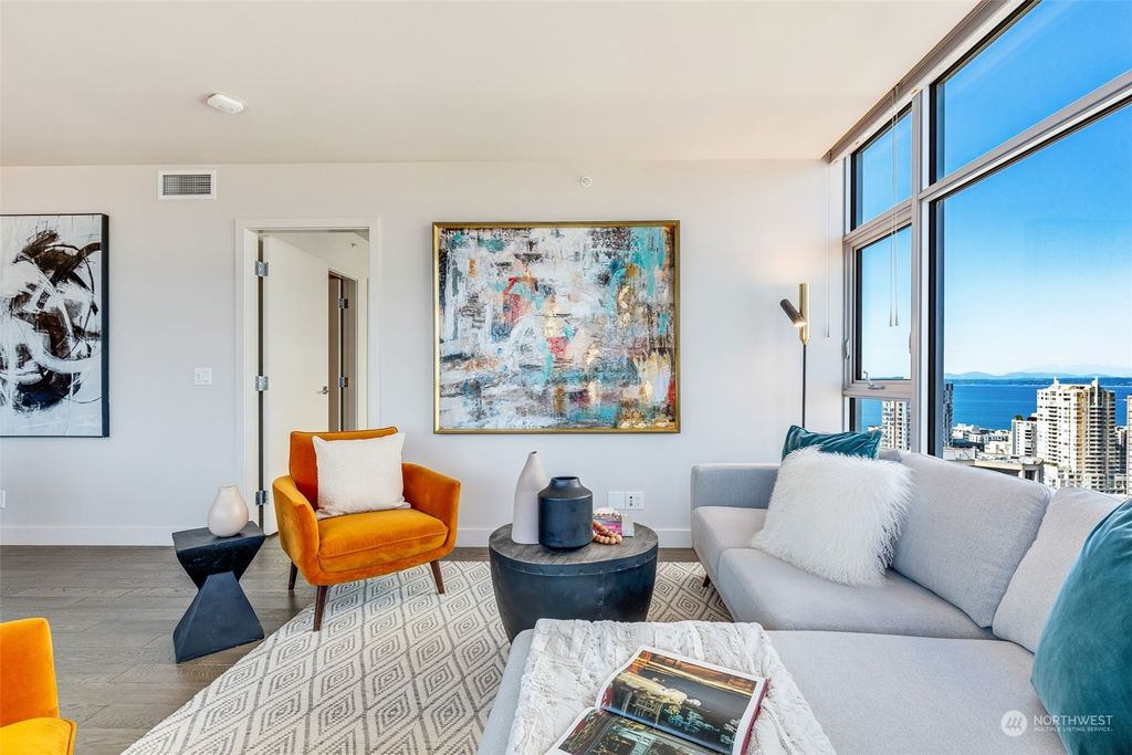 Photo of 588 Bell Street #2602, Seattle, WA 98121 (MLS # 2152287)