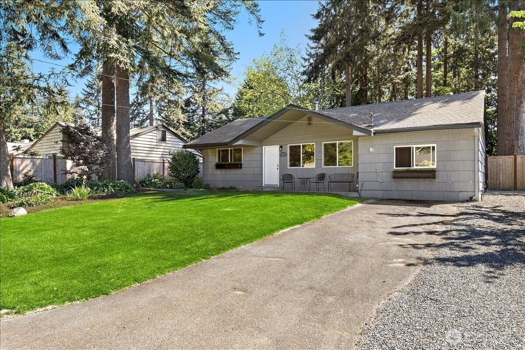 Photo of 23627 101st Avenue W, Edmonds, WA 98020 (MLS # 2518082)