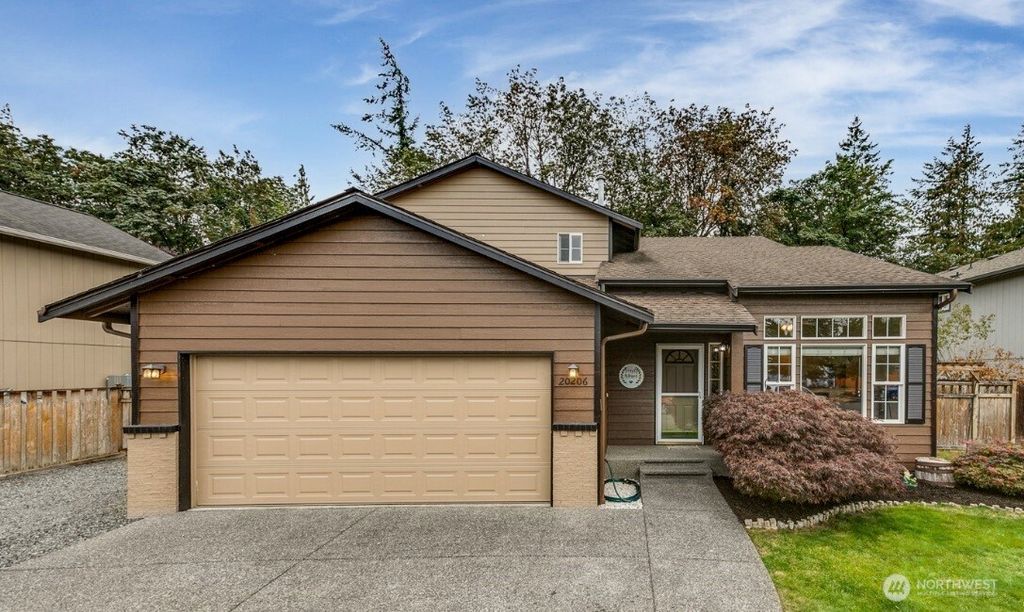Photo of 20206 44th Drive NE, Arlington, WA 98223 (MLS # 2412980)