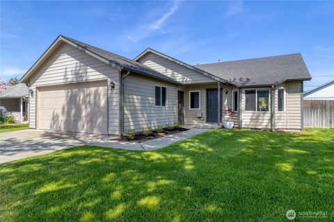 122 NW Earl Lane College Place WA 99324