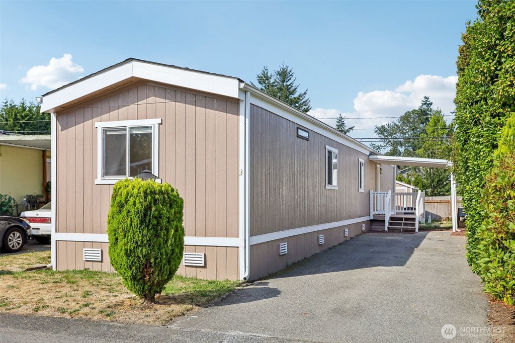 Photo of 9931 18th Avenue W #3, Everett, WA 98204 (MLS # 2429646)