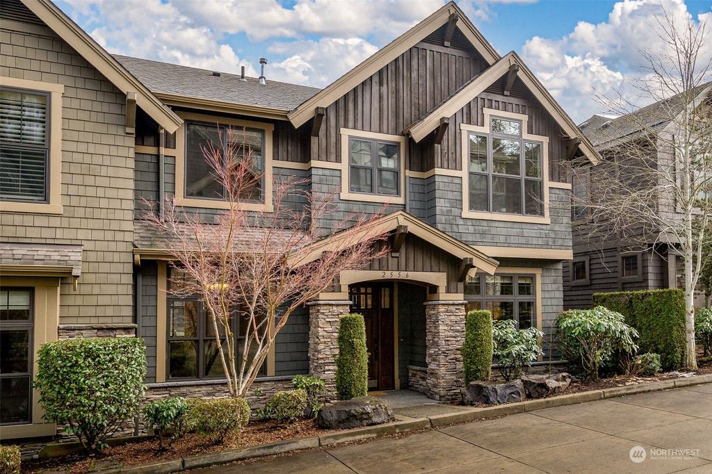 Photo of 2556 NW Alpine Crest Way, Issaquah, WA 98027 (MLS # 2028177)