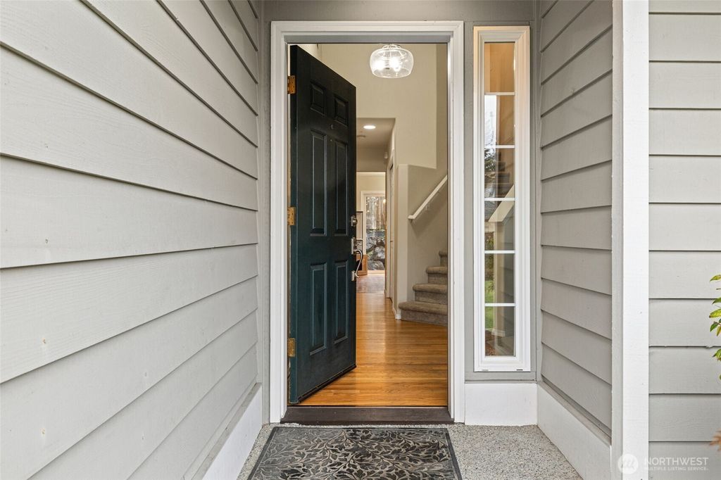 Photo of 2229 150th Pl SW Pl, Lynnwood, WA 98087 (MLS # 2493227)