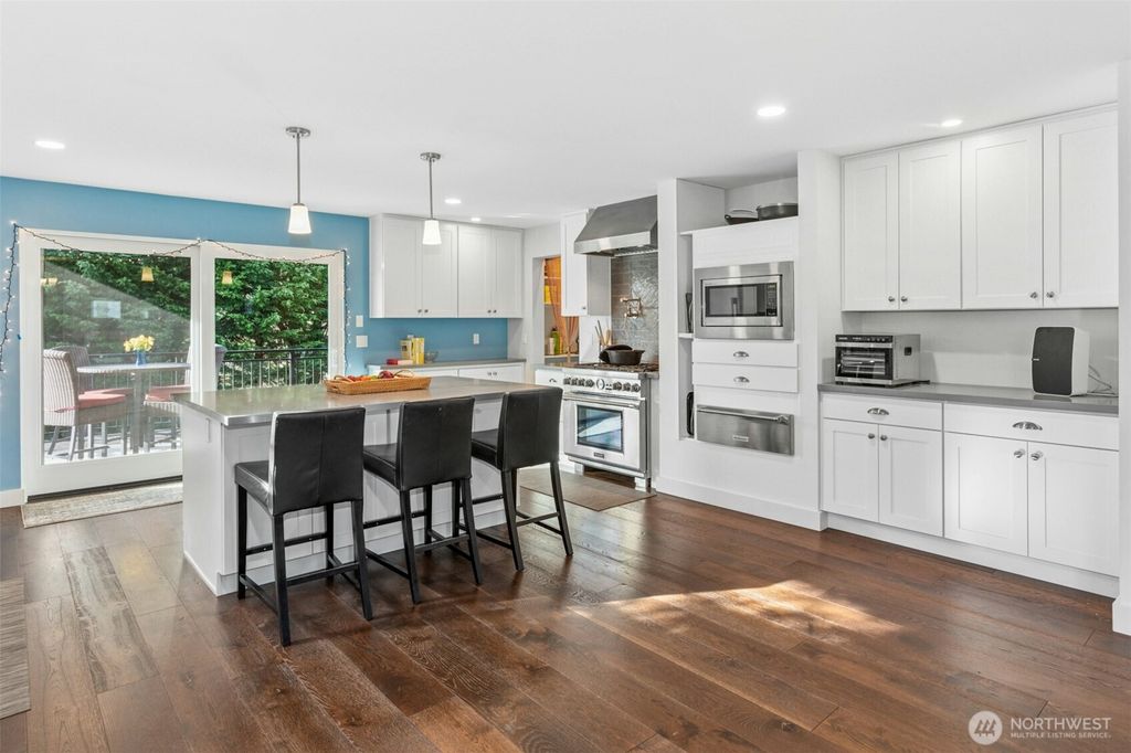 Photo of 5133 S Lucile Street, Seattle, WA 98118 (MLS # 2345350)