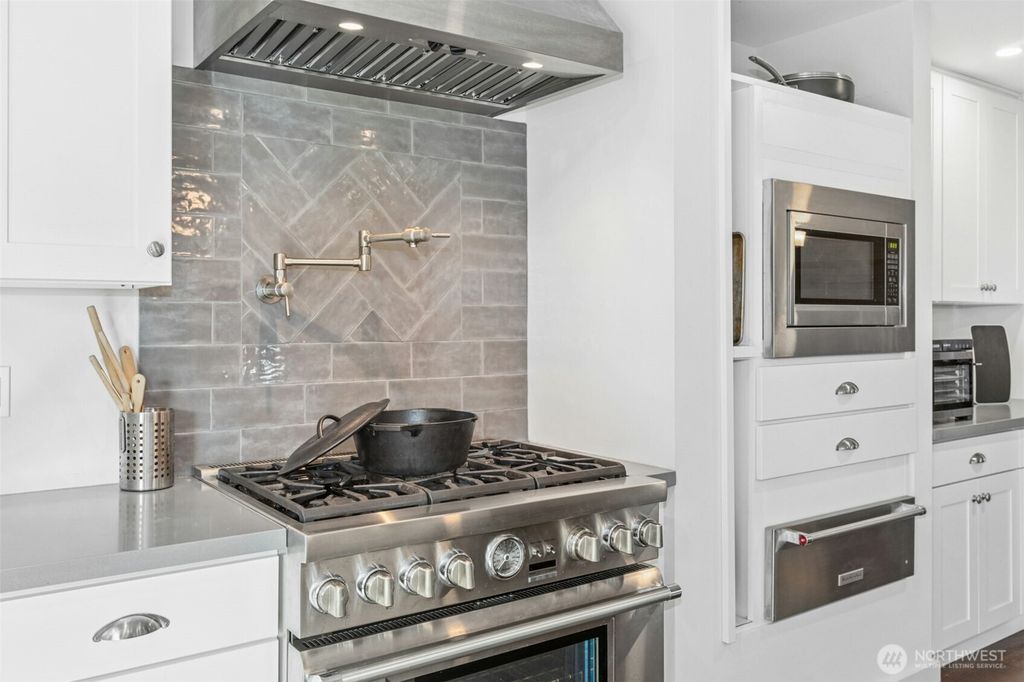 Photo of 5133 S Lucile Street, Seattle, WA 98118 (MLS # 2345350)