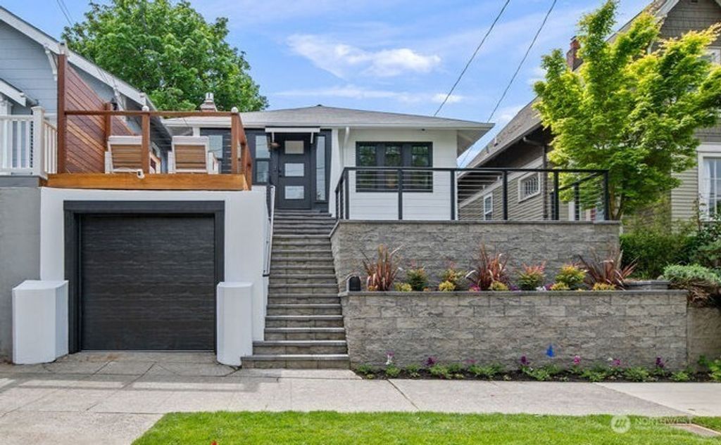 Photo of 147 NE 52nd Street, Seattle, WA 98105 (MLS # 2376524)