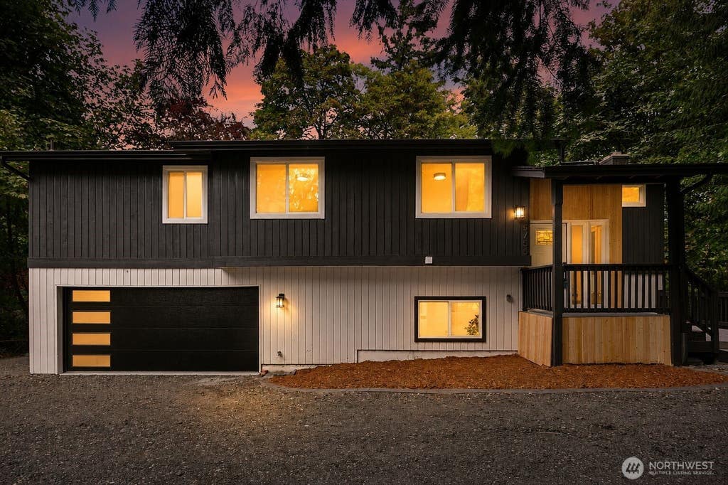 Photo of 5755 Blakely Avenue NE, Bainbridge Island, WA 98110 (MLS # 2560864)