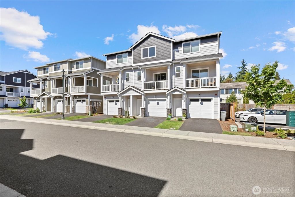 Photo of 18133 1st Place SW, Normandy Park, WA 98166 (MLS # 2425052)