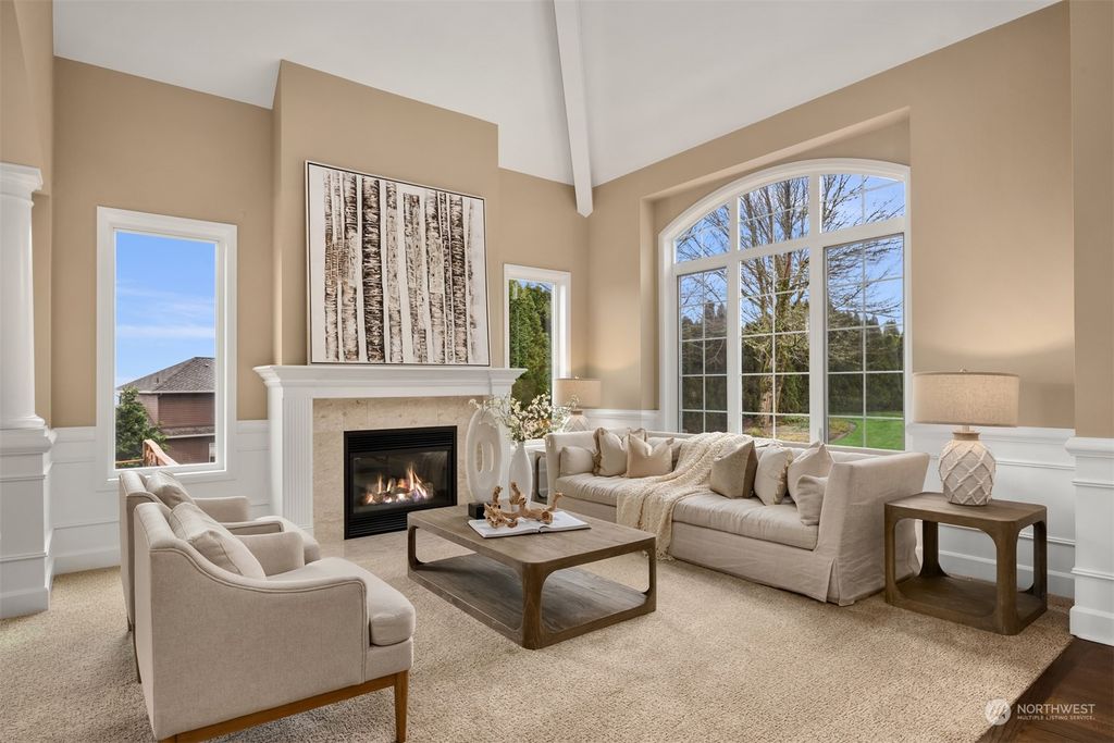 Photo of 17087 SE 65th Place, Bellevue, WA 98006 (MLS # 2199601)