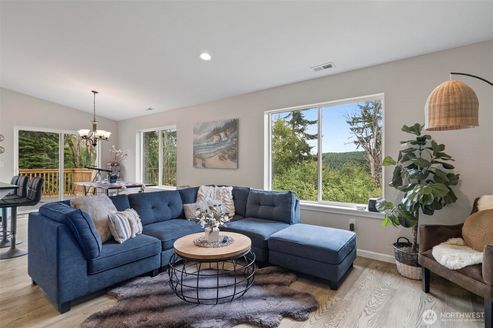 144 Loop Road