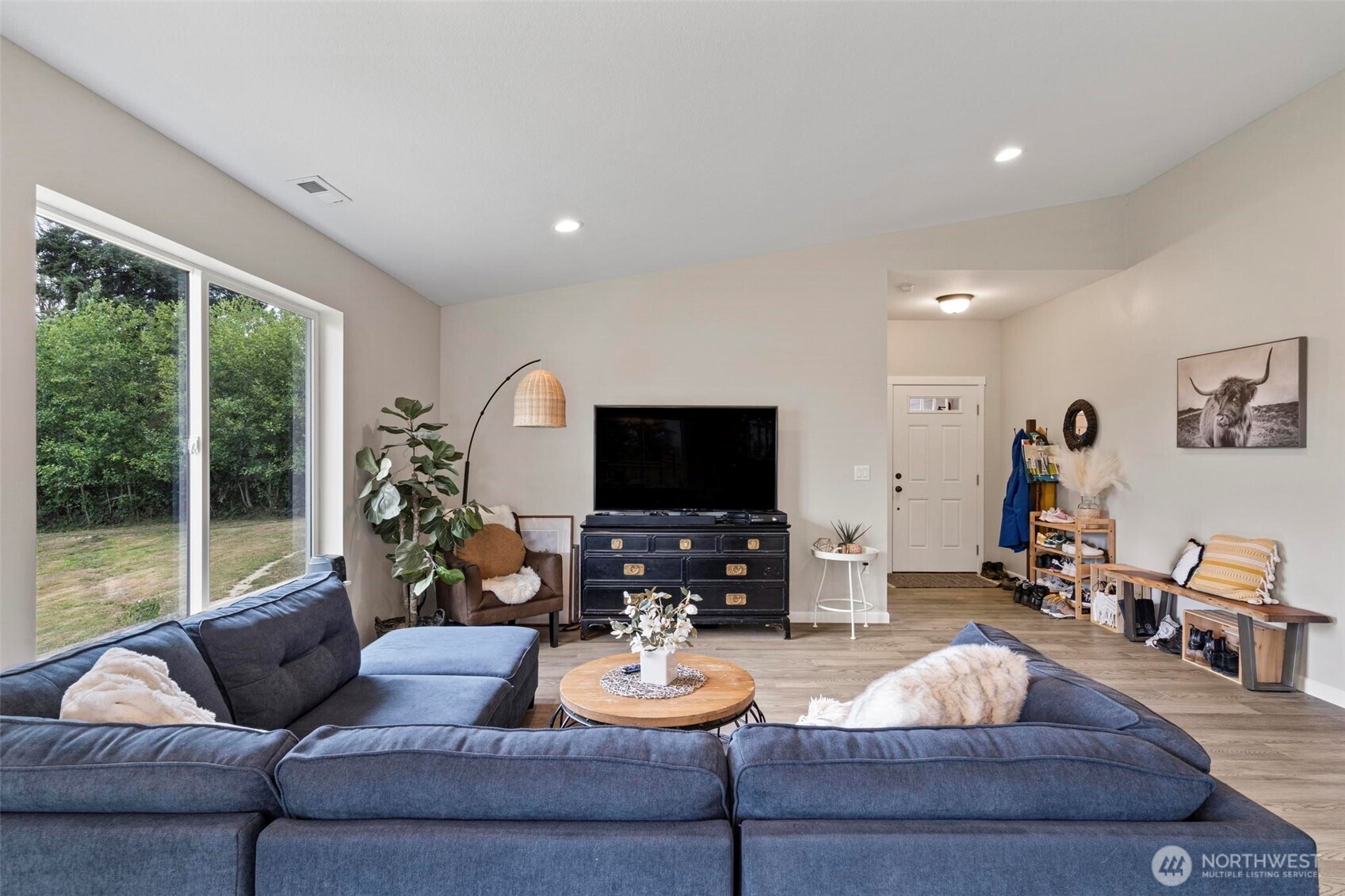 144 Loop Road