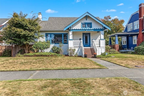 Photo of 1010 Rucker Avenue, Everett, WA 98201 (MLS # 2578103)