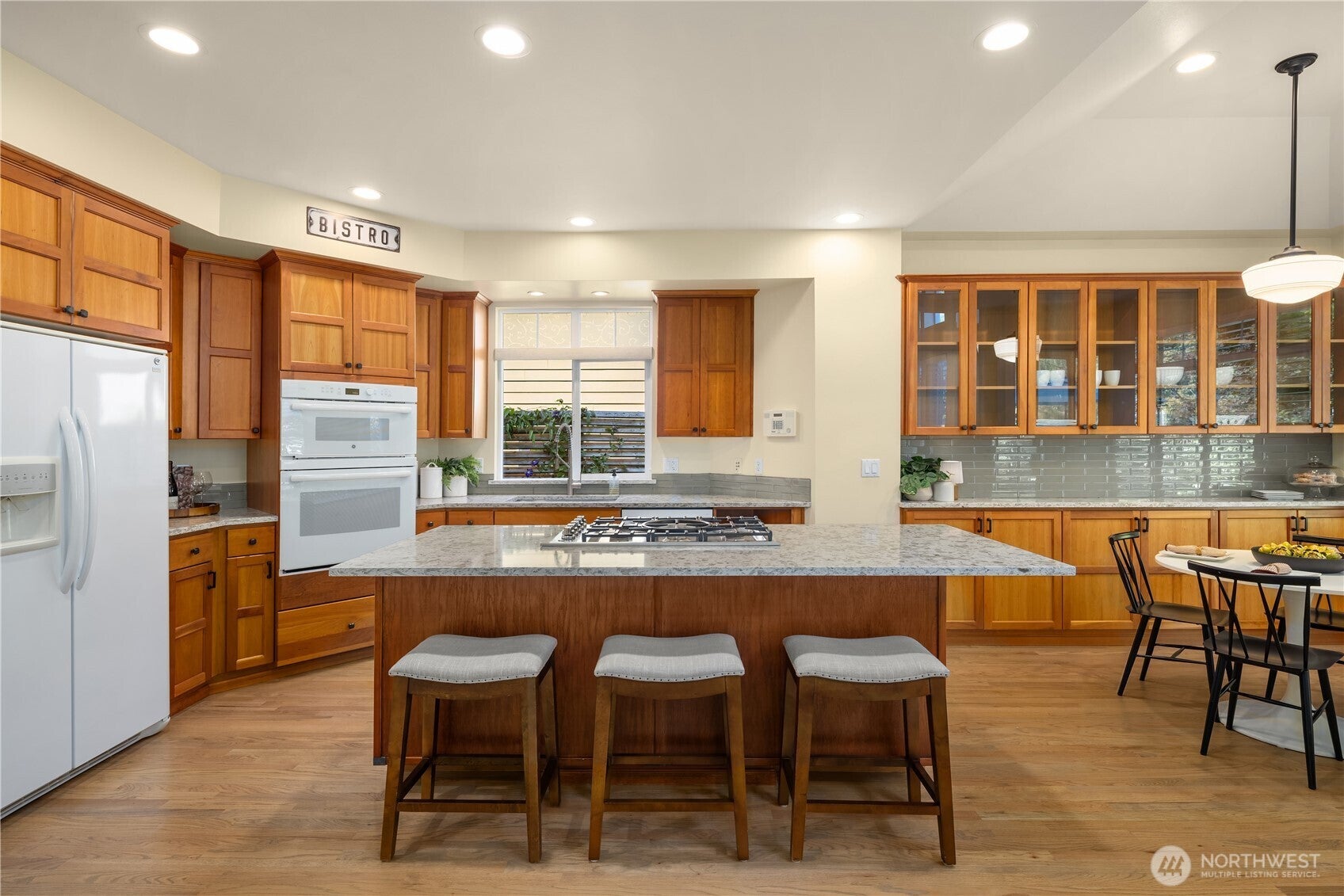 35008 Rhododendron Drive SE