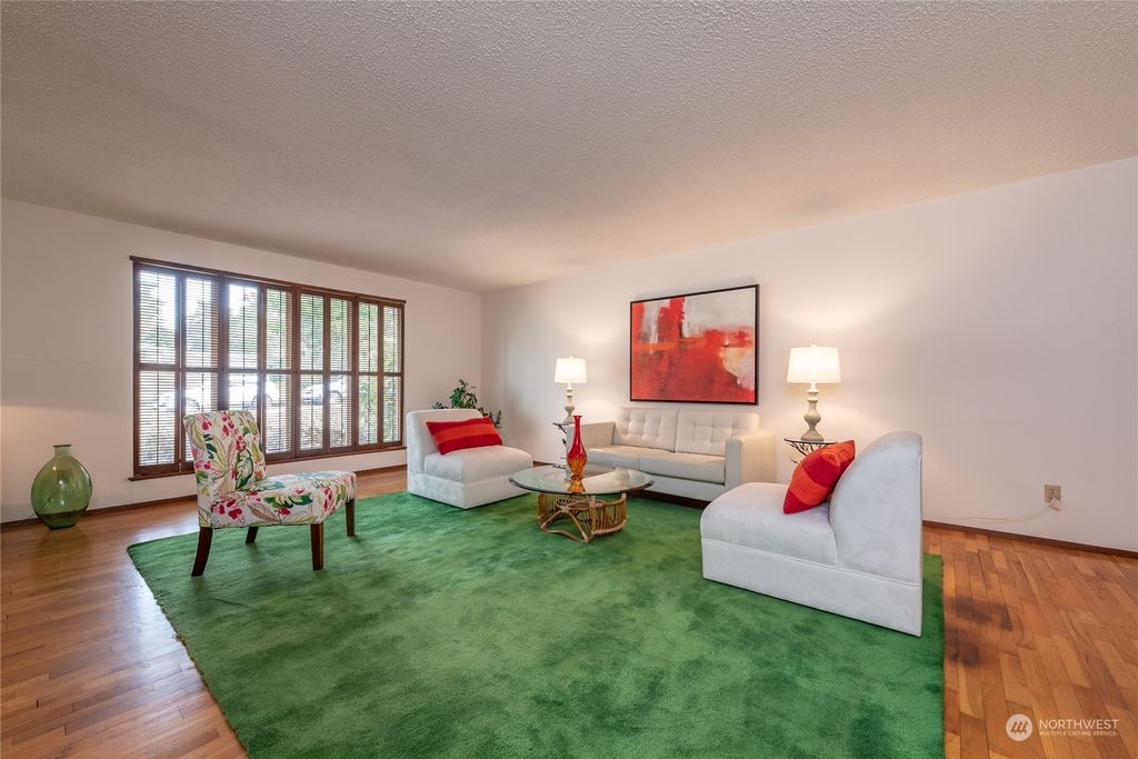 Photo of 29625 10th Place S, Federal Way, WA 98003 (MLS # 2037779)