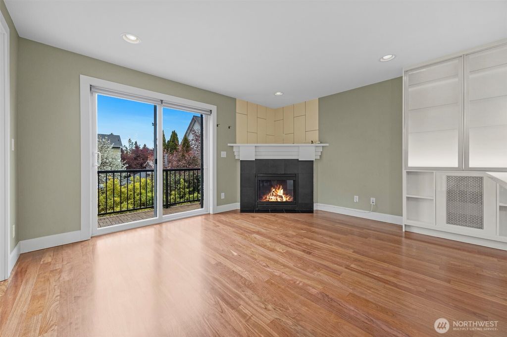 Photo of 2118 W Ruffner Street, Seattle, WA 98199 (MLS # 2500709)