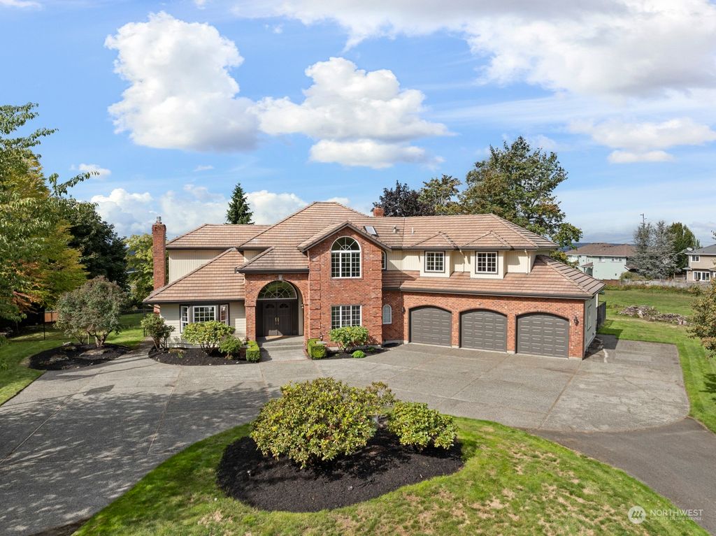 Photo of 7604 83rd Avenue NE, Marysville, WA 98270 (MLS # 2293268)